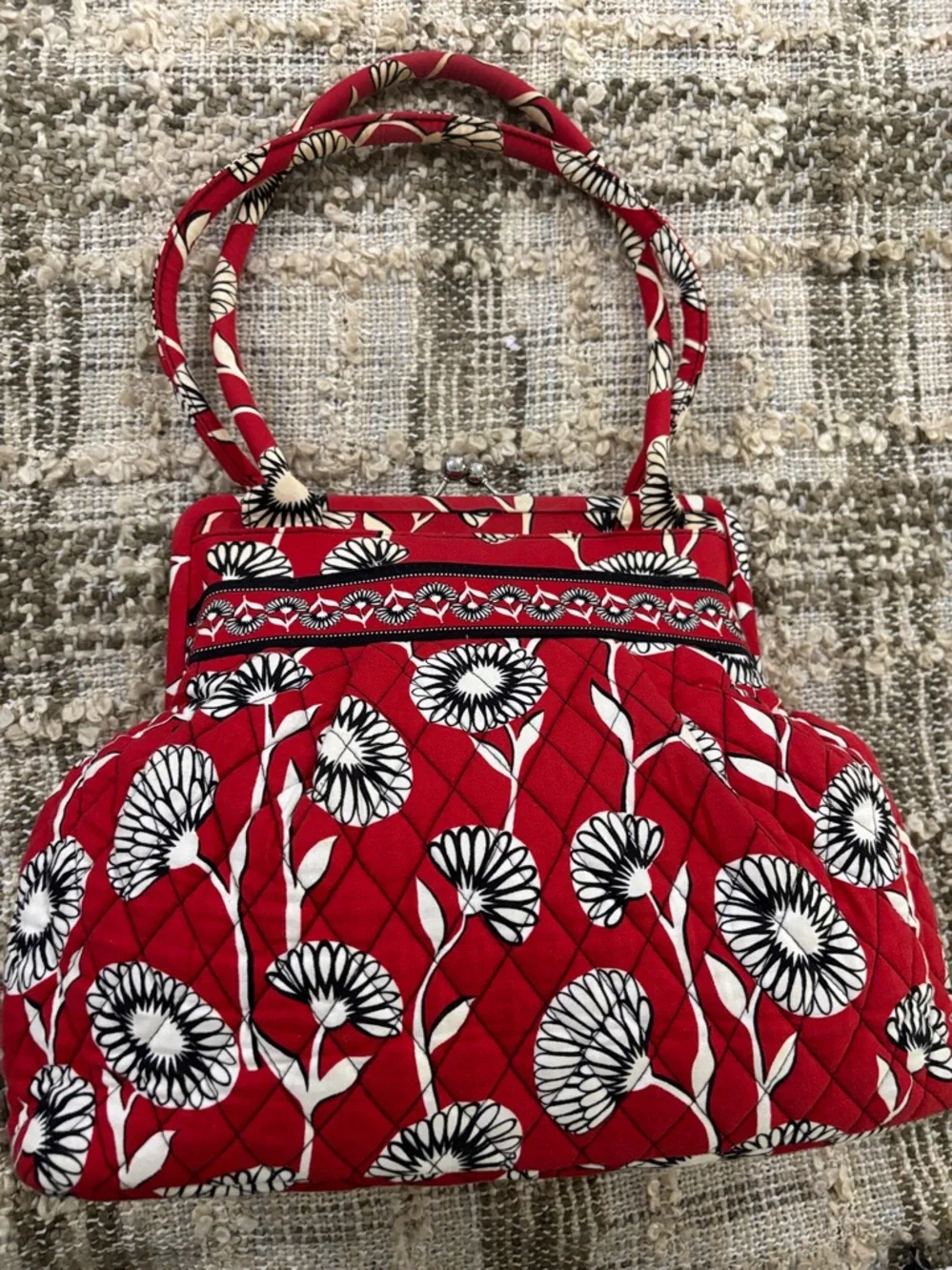 VERA BRADLEY RED DECO DAISY ALICE BOWLER Shoulder Bag‎
